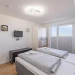 Апартаменты Schmuckstueck *